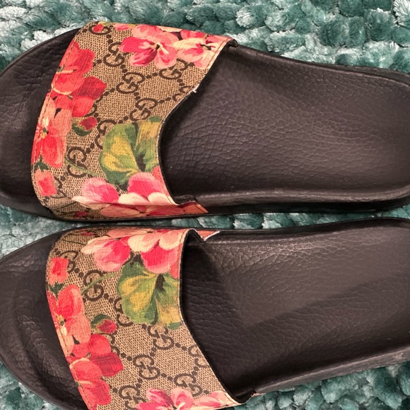 Gucci Authentic Women’s Slides Size 7 - Picture 4 of 7